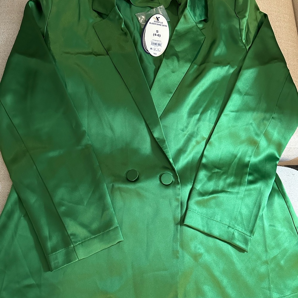 NWT Scoop Satin Green Blazer